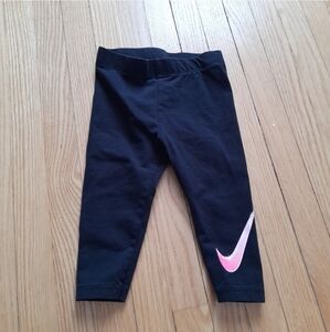 Nike Kids Leggings in Black with Pink Logo